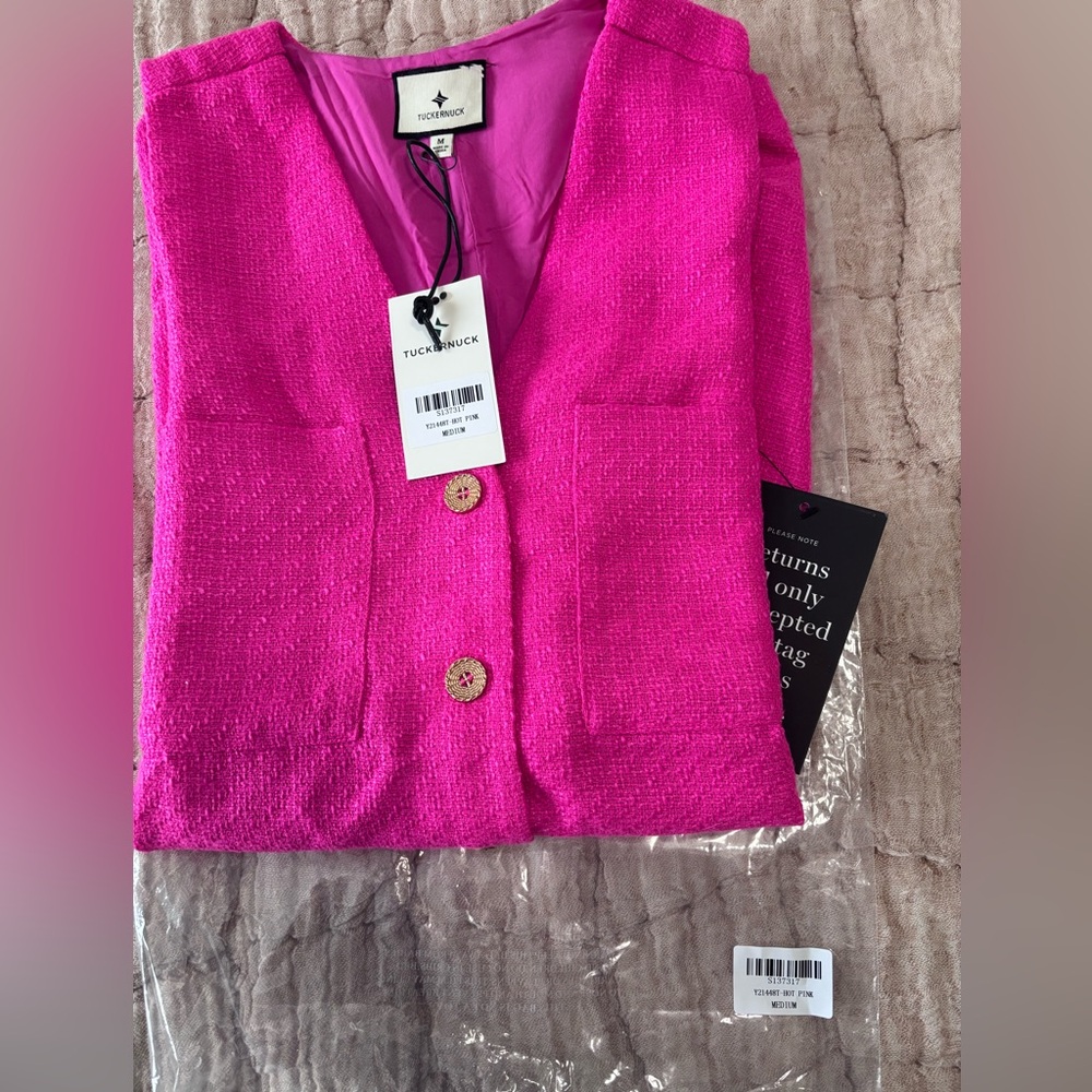 NWT Tuckernuck Hot Pink Myla Romper, Size M, brand new - Picture 5 of 7